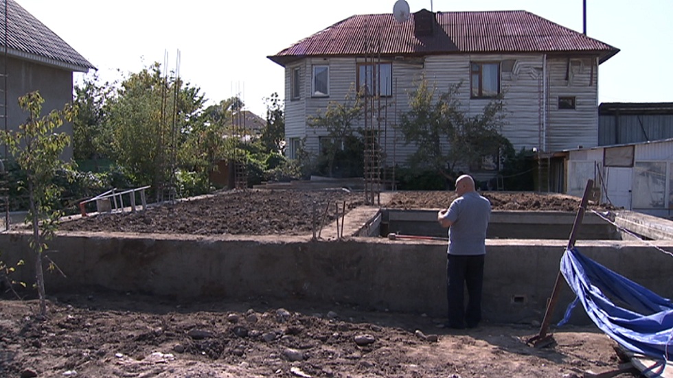 Алматинской семье, потерявшей дом при пожаре, подарят новое жилье