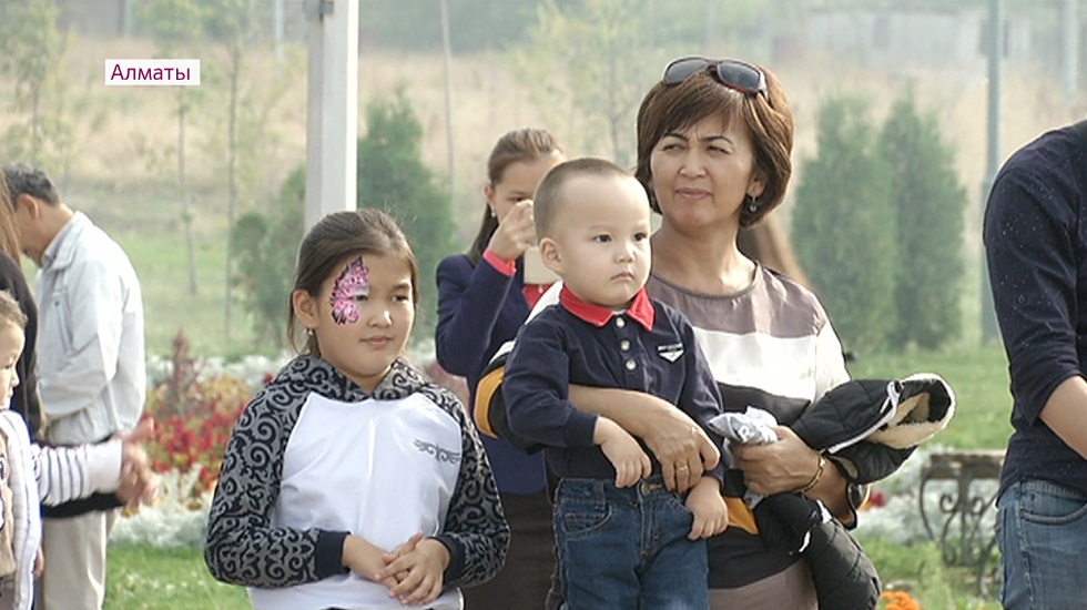 Красочный юношеский фестиваль прошел в Наурызбайском районе