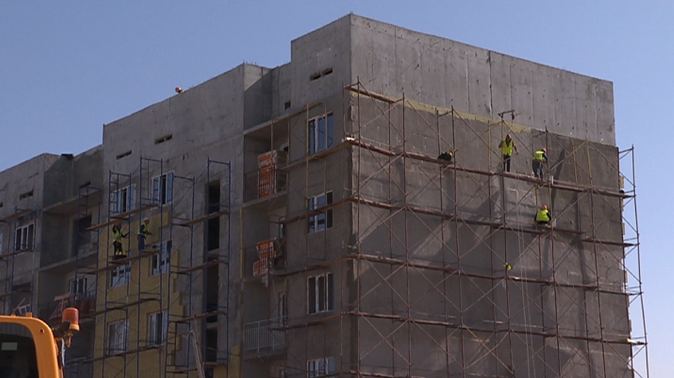 Срыв сроков строительно-ремонтных работ: спецкомиссия осмотрела проблемные объекты Алматы