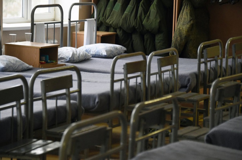 Найден мертвым в шкафу командира: тело солдата-срочника обнаружили в Калужской области 
