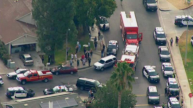 Стрельба в школе в Калифорнии: 2 детей убиты, 3 ранены 