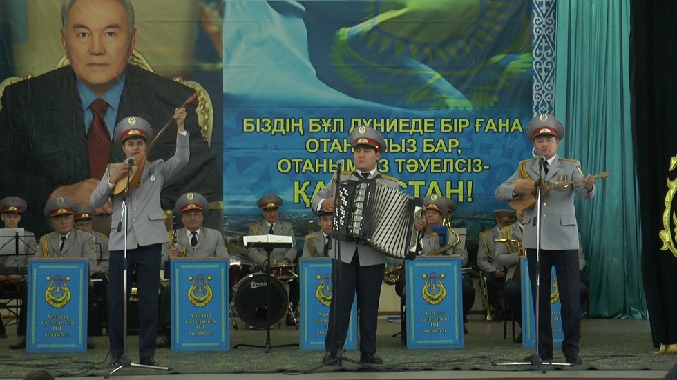 Полицейские Алматы отпраздновали День Первого Президента РК