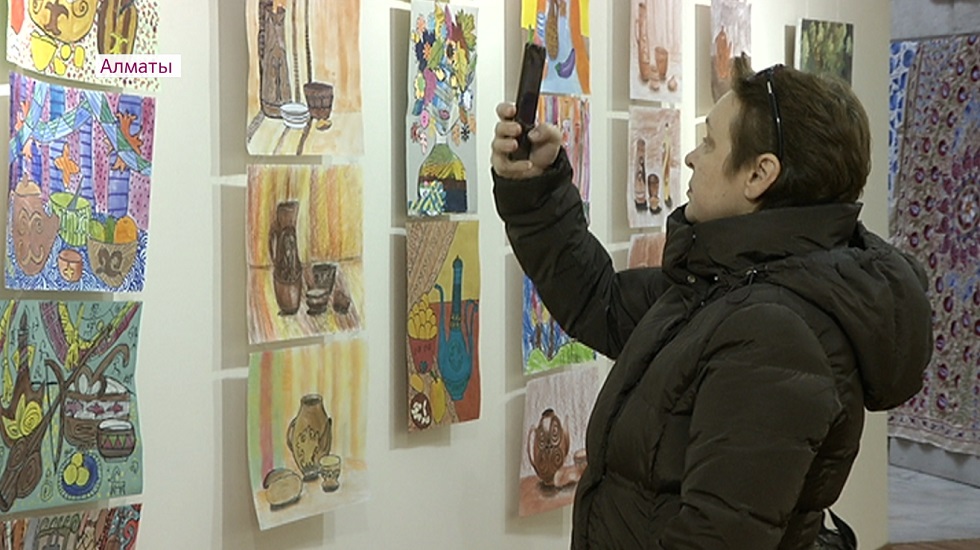 Конкурс "Натюрморт на национальную тему" прошел в Алматы