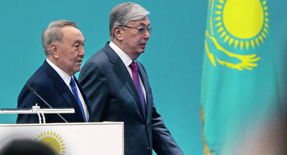 Димаш Тоқаев пен Назарбаевтың алдында ән шырқады (видео)