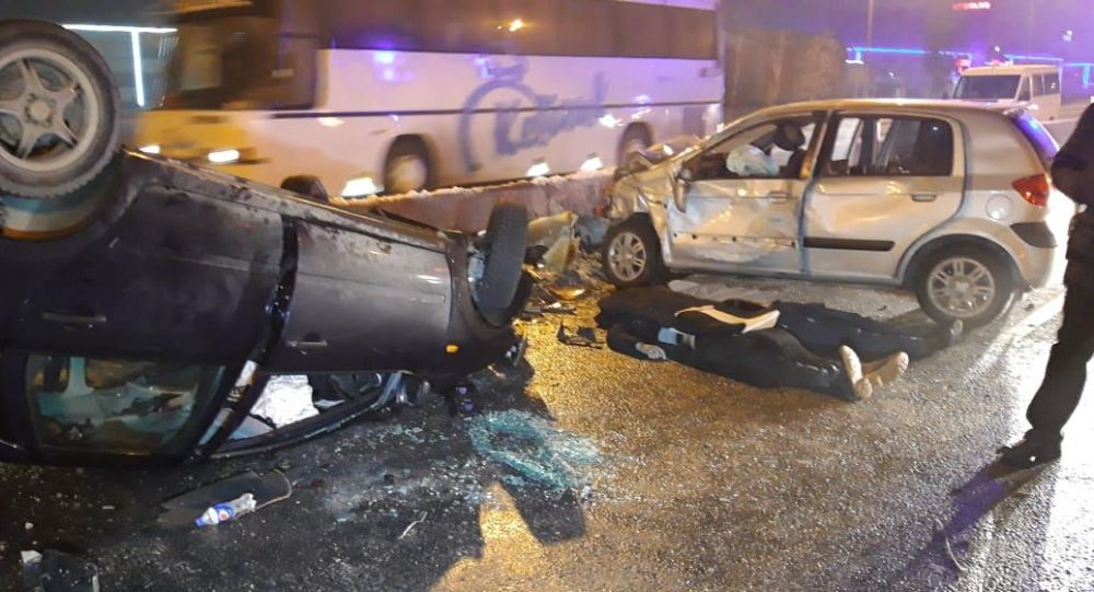 Крупное ДТП в Алматы: двое погибли, еще пять человек пострадали (фото)