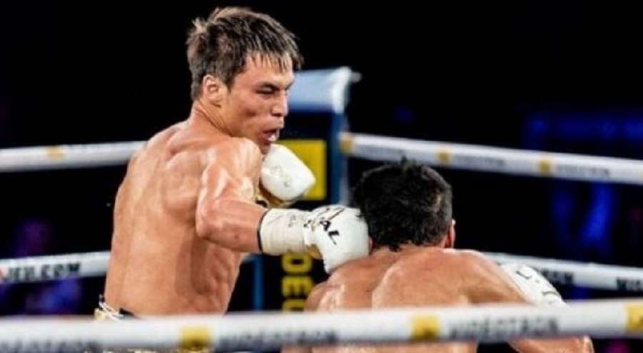 Казахстанец Джукембаев нокаутировал мексиканца в первом бою