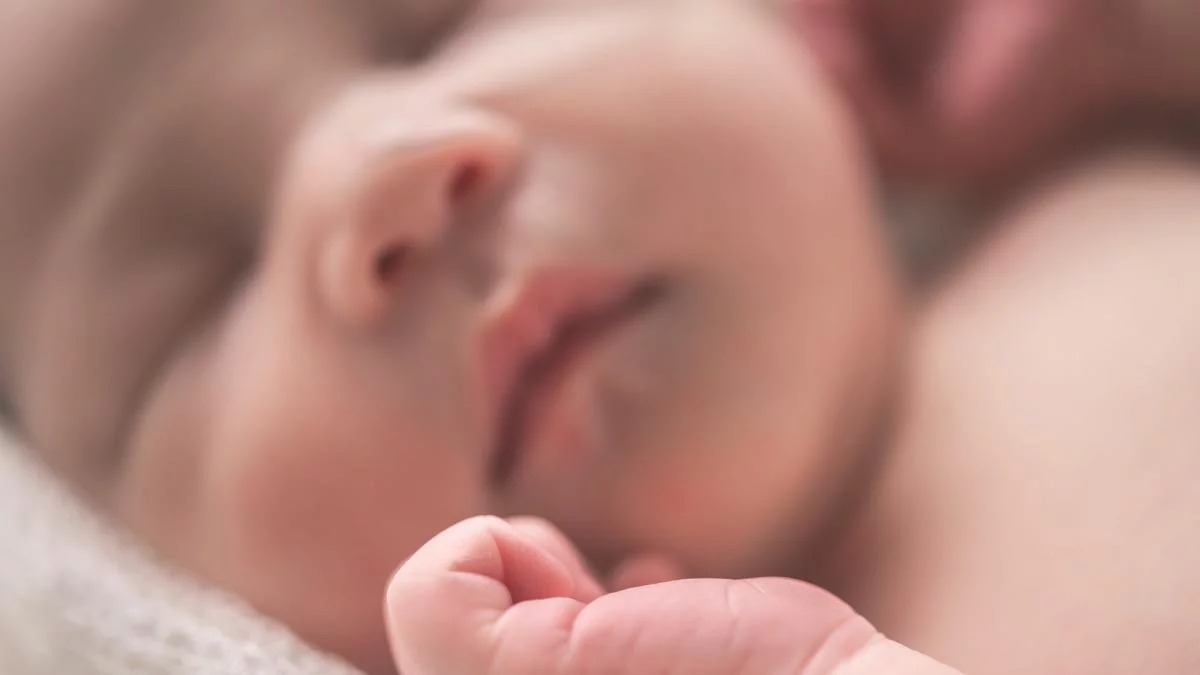 Родился первый ребенок рожденный с коронавирусом