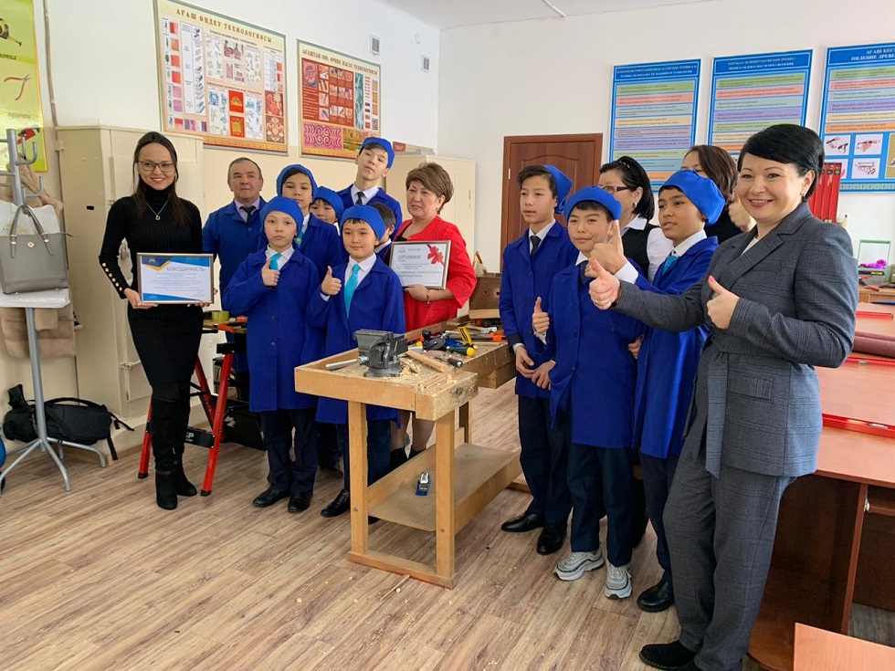 Благотворительный фонд "АЯЛА" открыл 2 мастерских в школе-интернате №10 в Алматы