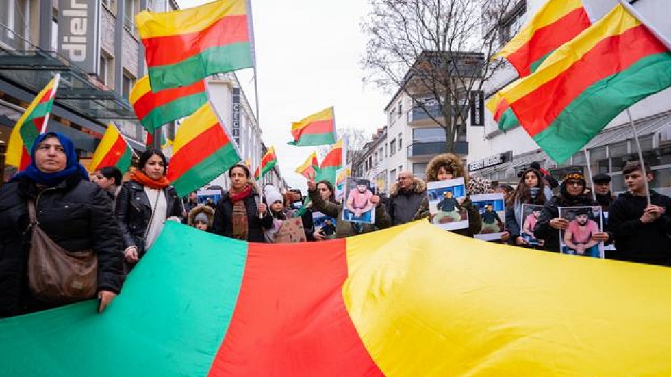 Демонстрации против правого экстремизма прошли в Германии