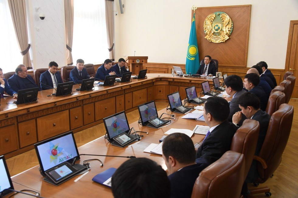 Бакытжан Сагинтаев встретился с главами строительных компаний Алматы