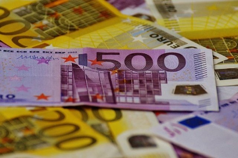Поддельные евро: как распознать фальшивые купюры