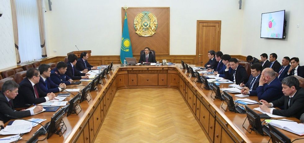 Бакытжан Сагинтаев провел заседание антикризисного штаба