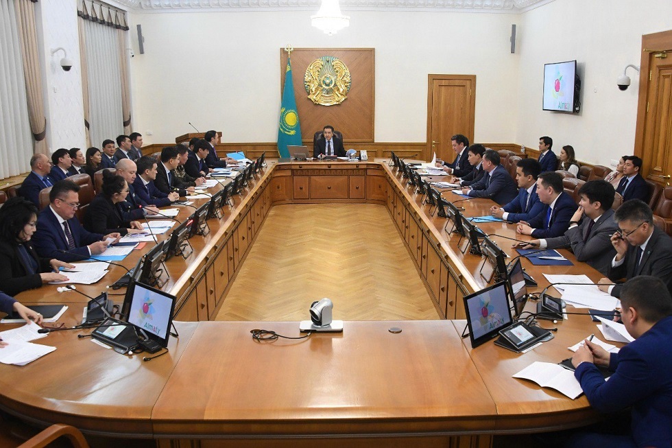 Недопущение COVID-19: Бакытжан Сагинтаев провел совещание по исполнению поручений Президента 