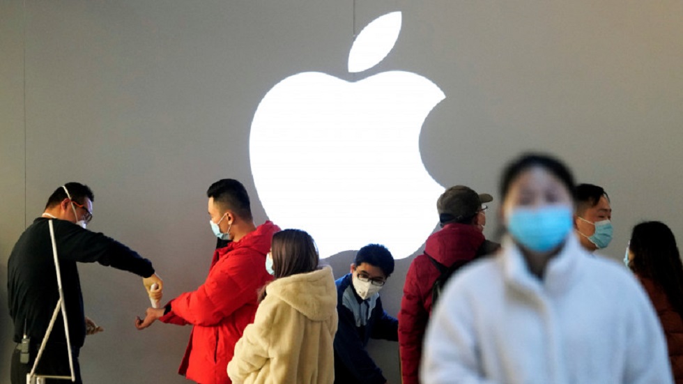 Магазины Apple вновь открываются в Китае
