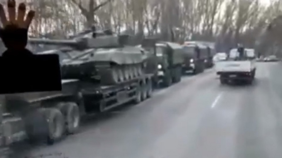 Танки на улицах в Алматы: министр обороны прокомментировал распространяемое видео