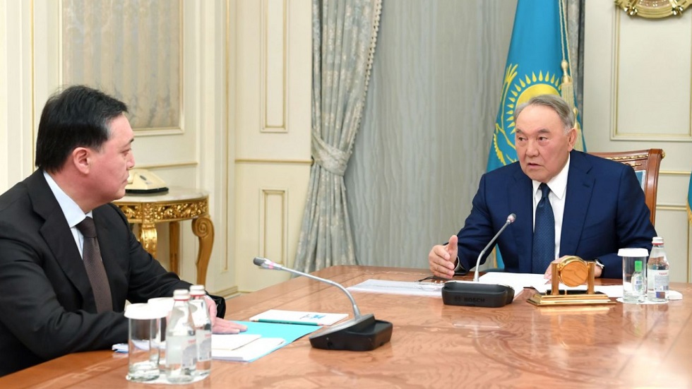 Нурсултан Назарбаев встретился с Аскаром Маминым