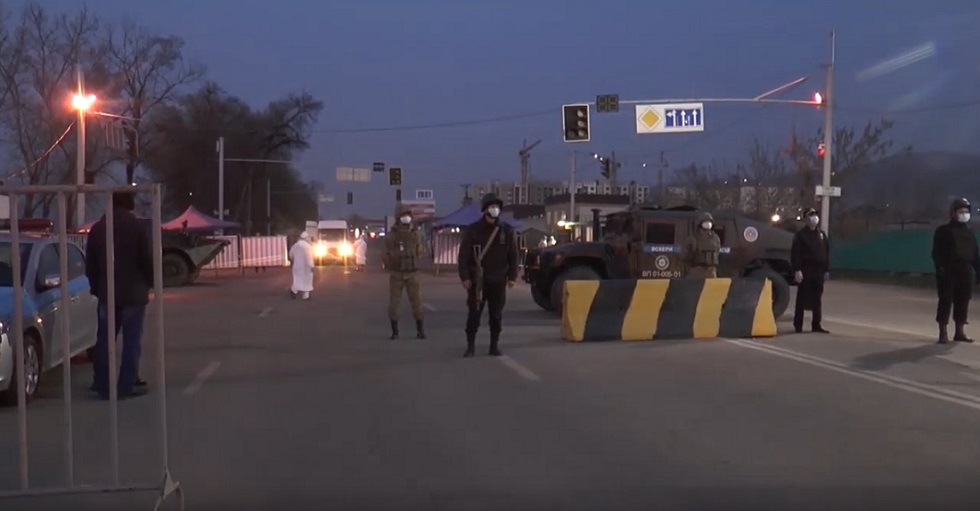 Полицейские Алматы оказались вдали от своих домов: что им помогает не тосковать по близким