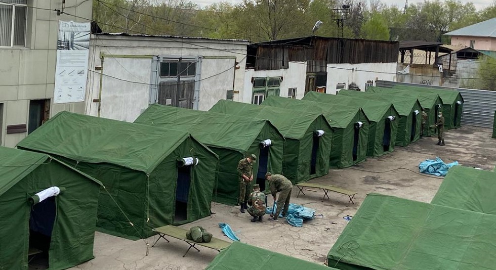 Для людей без определенного места жительства развернули палаточный городок в Алматы