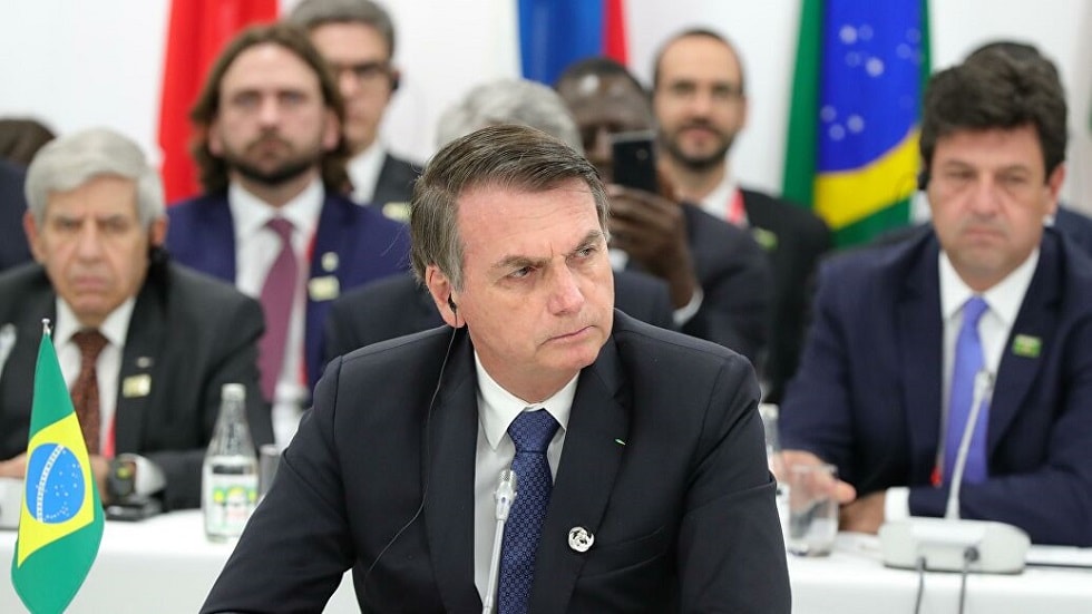 Президент Бразилии выступил против карантинных мер