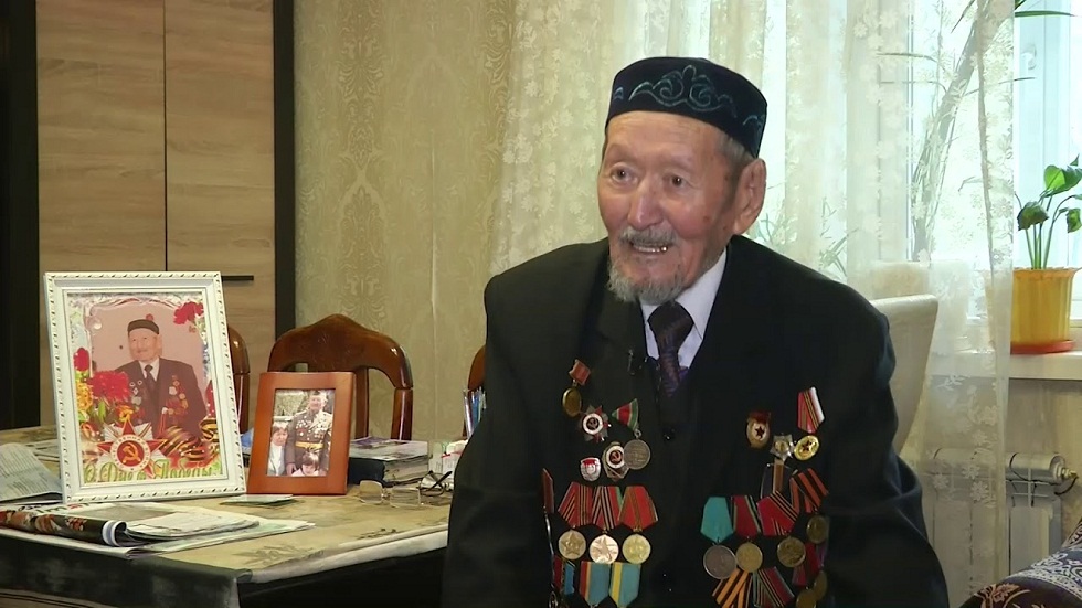 Ұлы Жеңіске 75 жыл: 95 жастағы Жаңбыр Керімқұлов өткен күннің естеліктерімен бөлісті