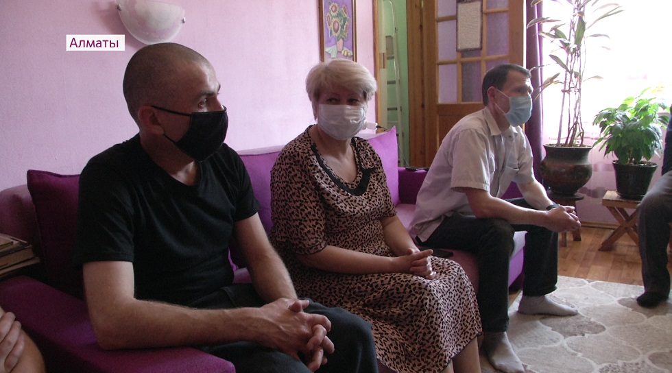Бывшим заключённым в Алматы волонтеры предоставляют временное жилье 
