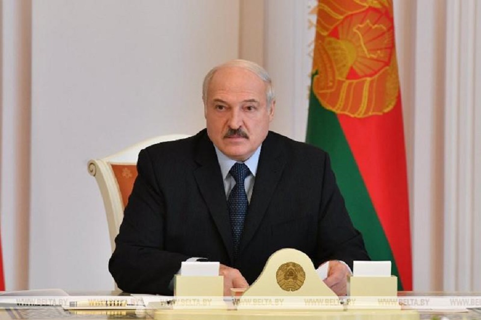 Беларусь 9 мамырда коронавируске қарамастан әскери шеру өткізеді