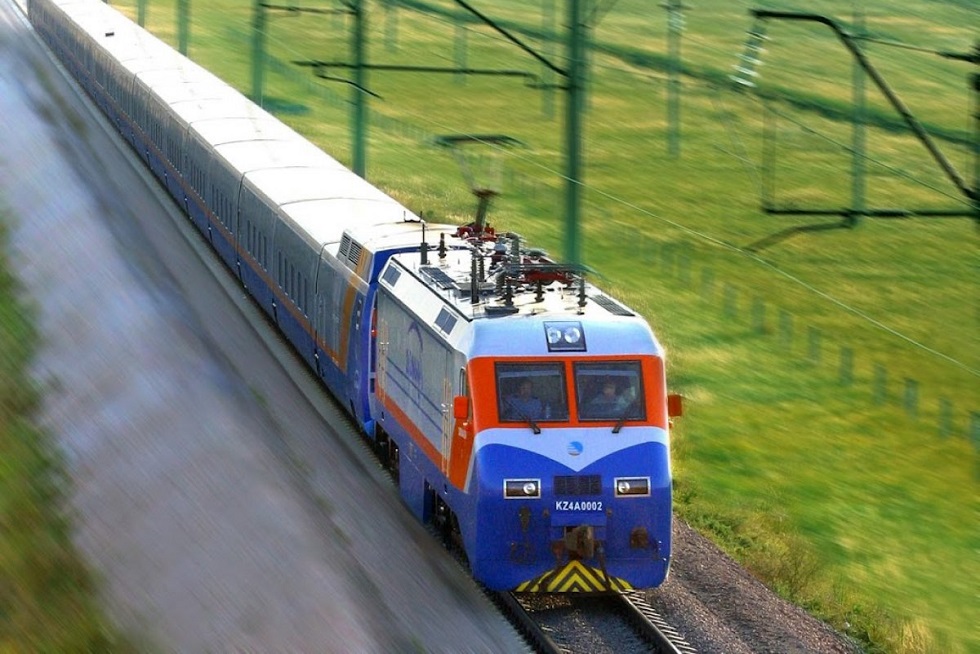 Запуск поездов в Казахстане: известны этапы и направления 
