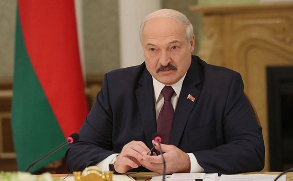 Президент Беларуссии отправил правительство в отставку