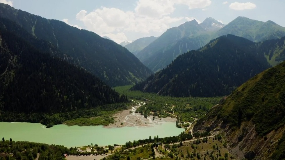 Причину обмеления озера Иссык назвали власти Алматинской области 