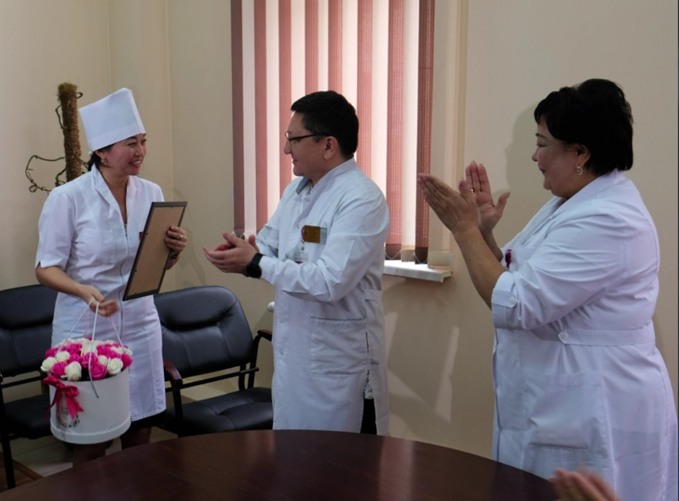 В Алматы выбрали лучшую медсестру