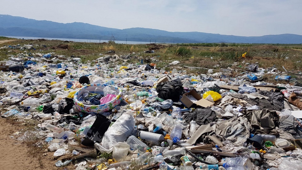 Стихийные мусорные свалки в Казахстане: опубликованы контакты для обращений 