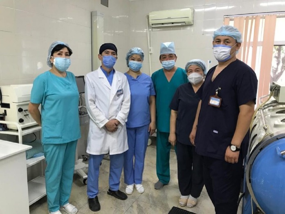 Врачи спасли тяжелобольную пневмонией в Туркестанской области 