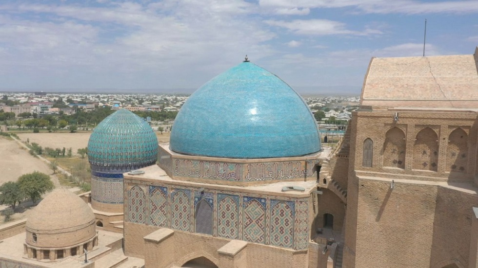 Завершена реставрация купола мавзолея Яссауи в Туркестанской области 