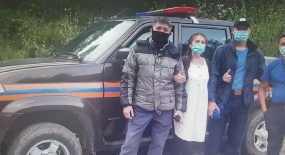 В горах Алматы спасли туристку 