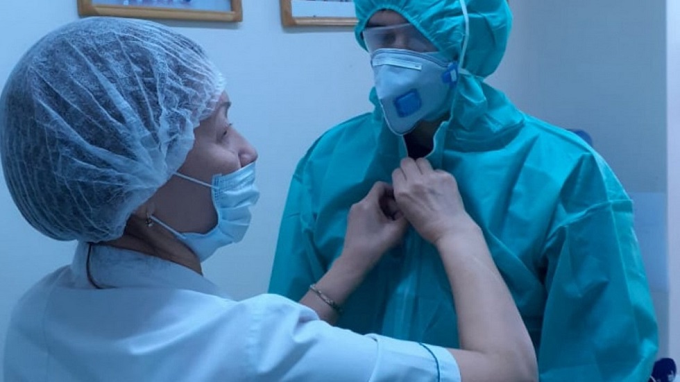 Более 800 медицинских сотрудников в Алматы прошли семинар-тренинги по диагностике и лечению COVID-19