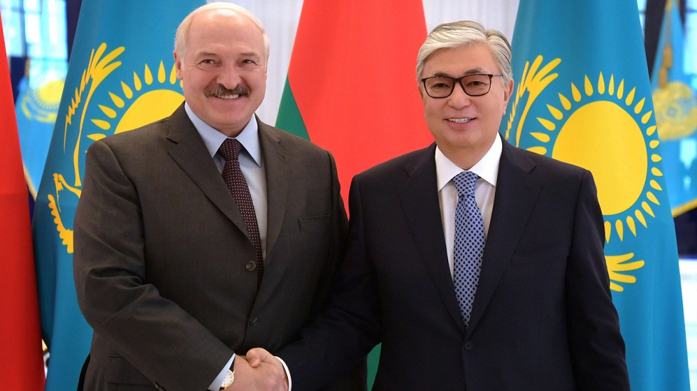 Мемлекет басшысы  А. Лукашенконы Беларусь Президенті болып қайта сайлануымен құттықтады