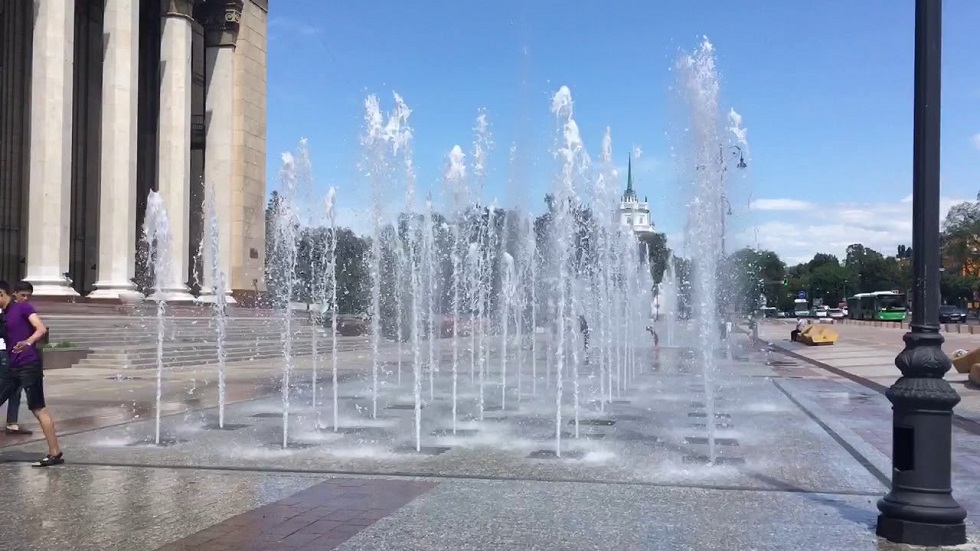 Реконструкция фонтанов в Алматы: Сагинтаев ответил на актуальные вопросы в эфире Akimat LIVE 