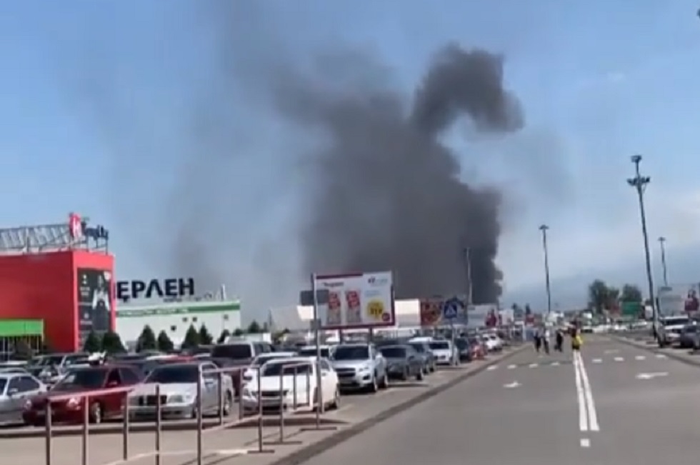 В Алматы произошел крупный пожар 