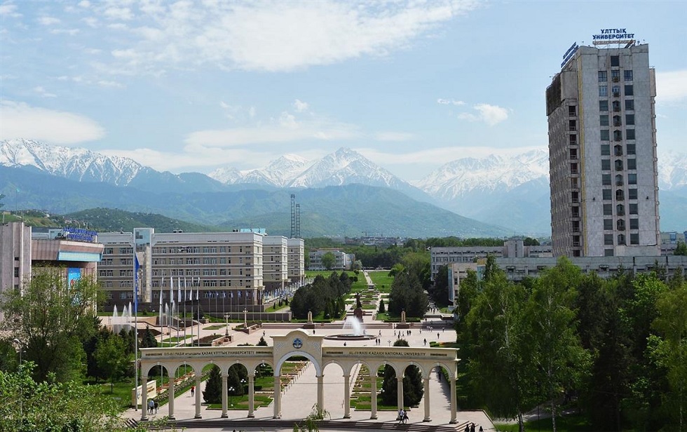 Новый учебный год в Казахстане: как начнут обучаться студенты вузов