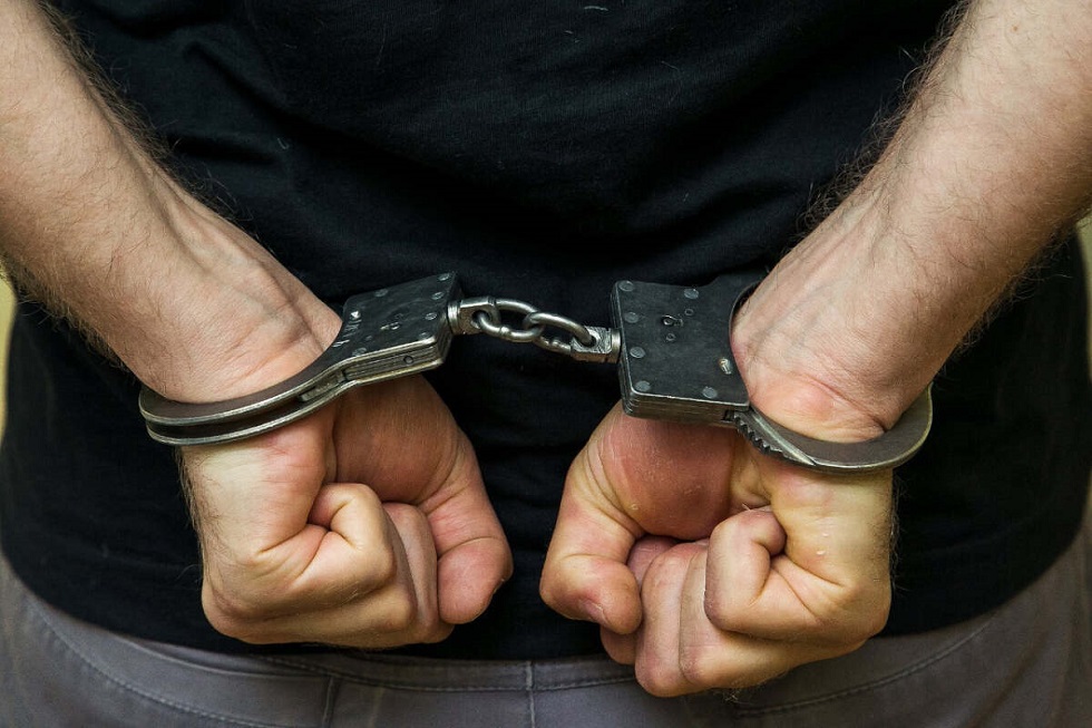 Жителя Турксибского района задержали за грабеж