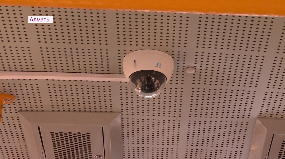 В Алматы увеличат количество "умных" камер в общественном транспорте  