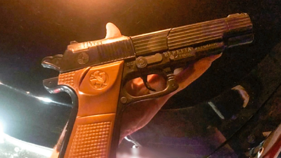 Злоумышленник вооружился игрушечным пистолетом и грабил магазины в Кызылорде 