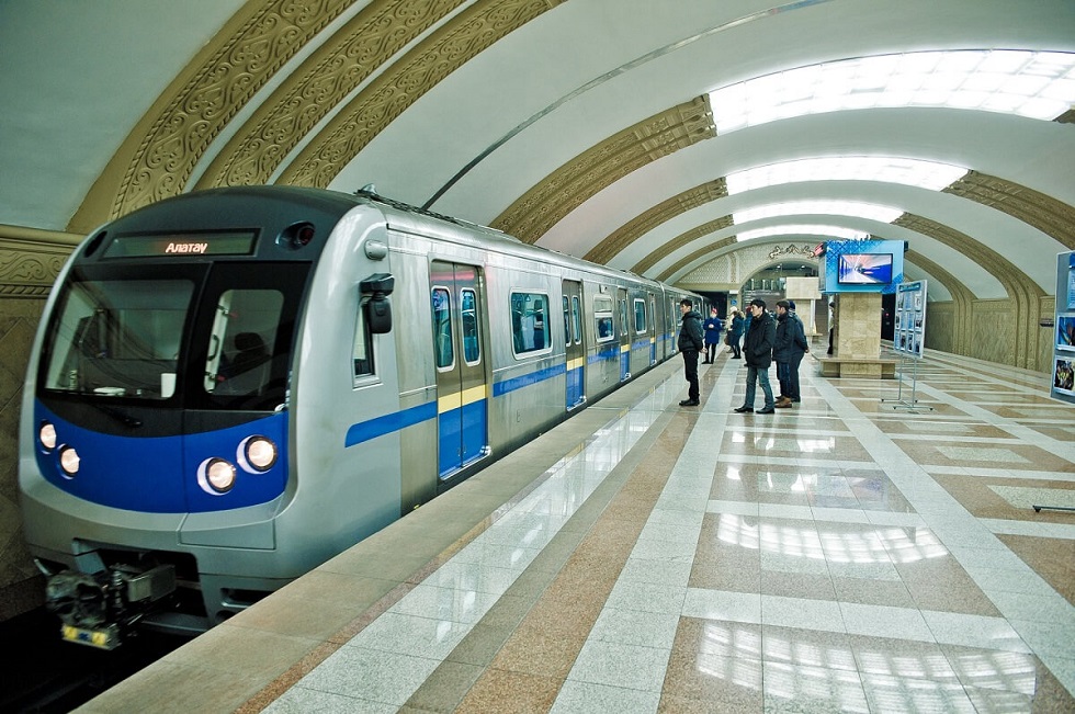 В Алматы закроют одну из станций метро