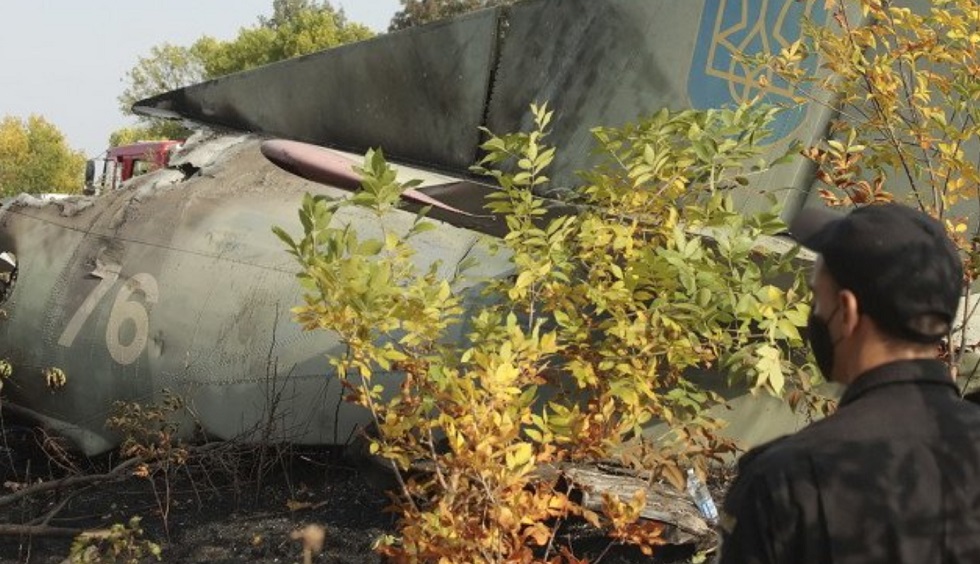 Траур по жертвам катастрофы самолета объявлен на Украине