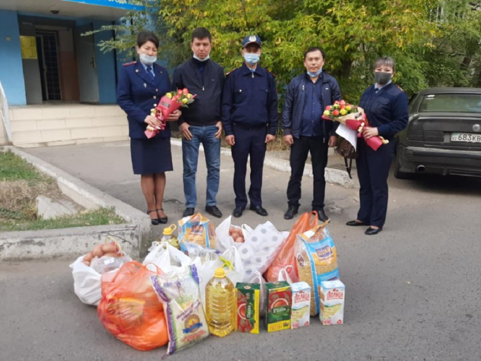 Материальная помощь оказана состоящим на учете СП Турксибского района Алматы 