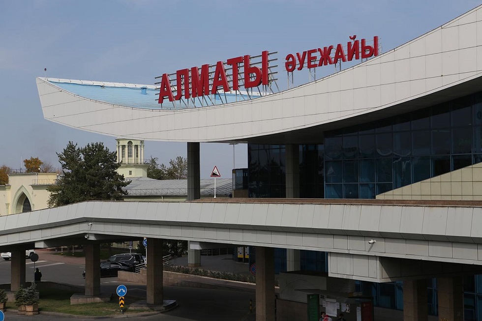 Как в аэропорту Алматы соблюдаются карантинные меры