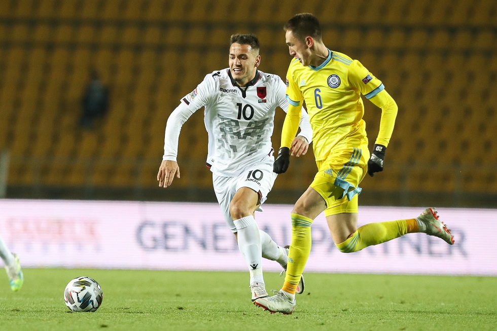 Сборная Казахстана по футболу сыграла вничью с Албанией