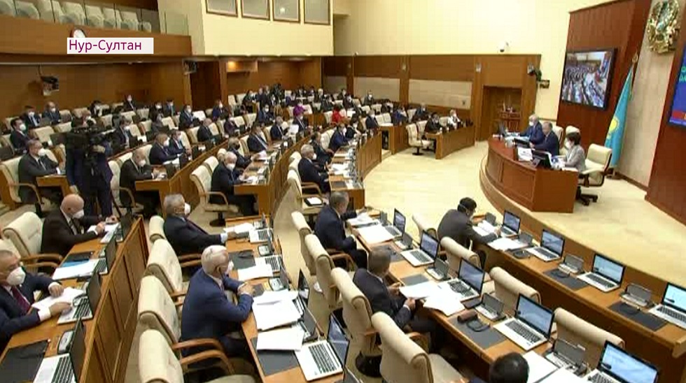 Парламентские выборы в Казахстане: депутаты поделились мнениями  