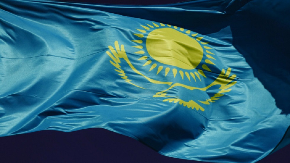 Казахстанцы запустили акцию "Я горжусь своим флагом"