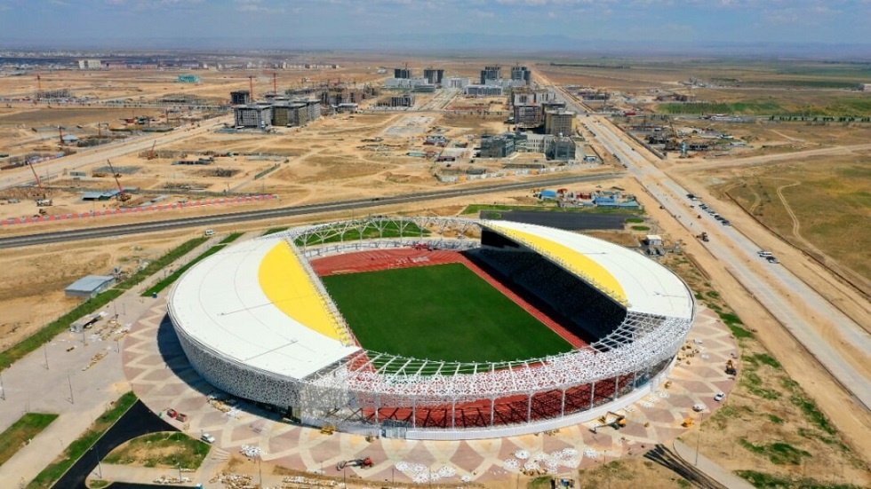 Первый матч состоялся на новом стадионе в Туркестане